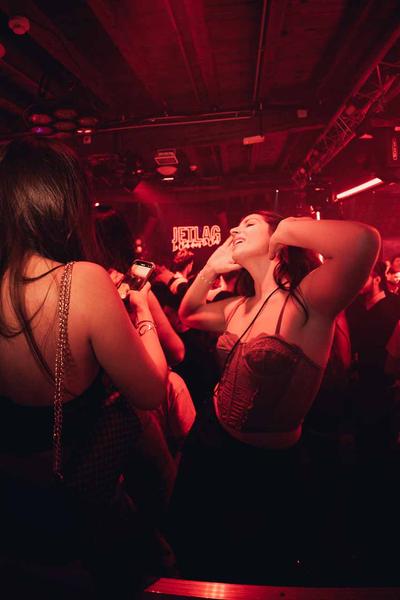 BANFY SHOW CASE- DOLCE VITA